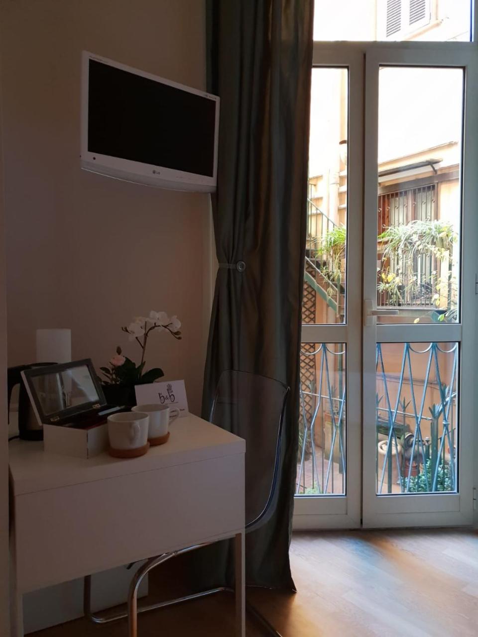 Monti49 Guesthouse Rome Exterior photo